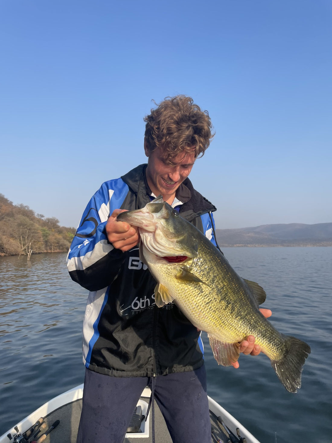 Catching GIANTS: 5 Essential and Most Effective Bass Fishing Techniques